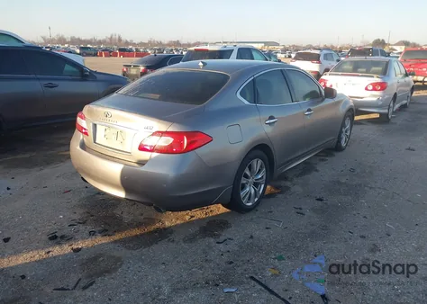 2013 Infiniti M37 z USA, uszkodzony, nr VIN JN1BY1AP4DM510369